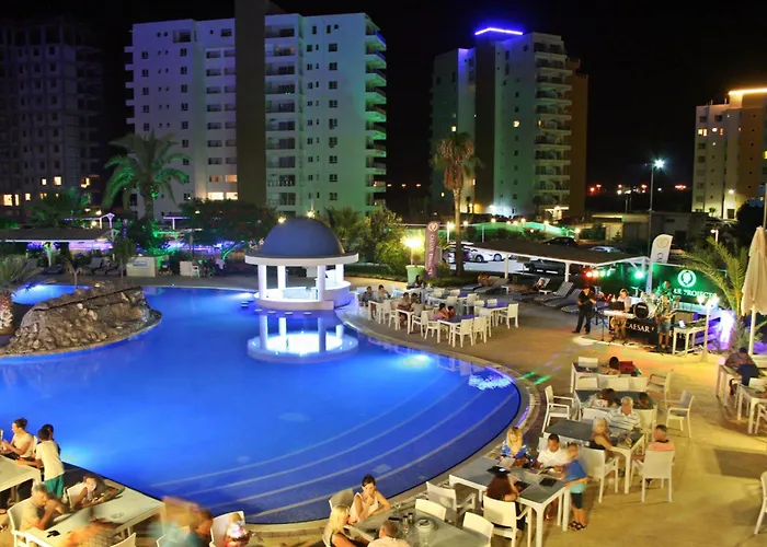 Caesar Amelius Trikomo